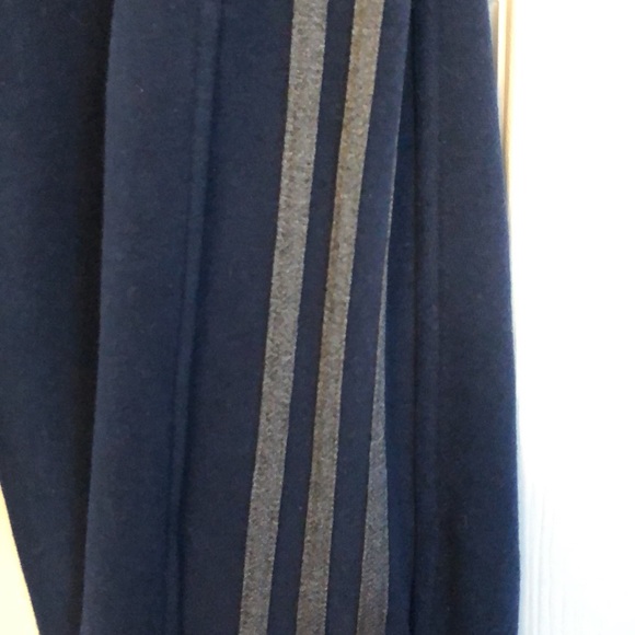 Mens Navy and Gray Adidas Fleece Sweatpants (Size Small) - Picture 3 of 5